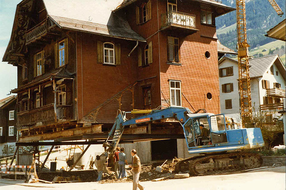 Haus Nirvana, Lungern, 1981