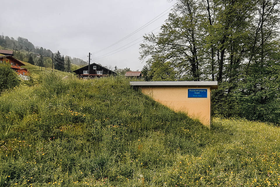 Alte Kontrollkammer beim Reservoir Halten, Giswil