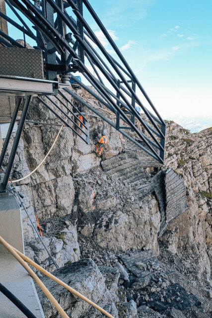 Sprengabtrag neben der Bergstation