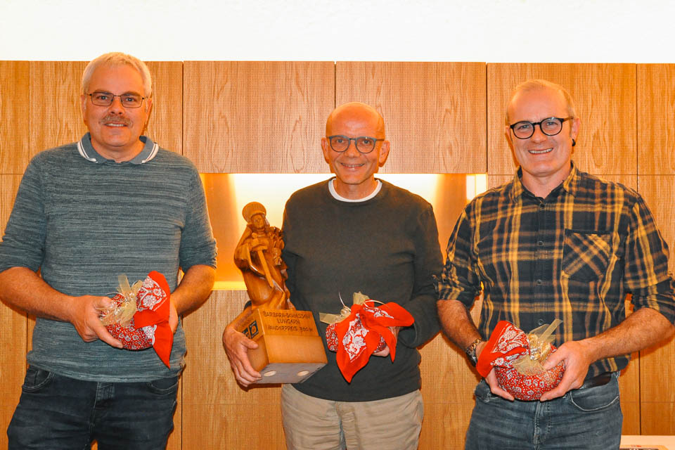 300 m Gewehr: 1. Rang: Adi Arnold, (mitte); 2. Rang: Franz Murer (links); 3. Rang: Franco Murer, (rechts)