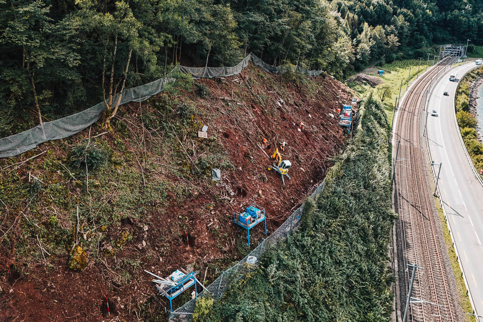 Aushubarbeiten mit Schreitbagger